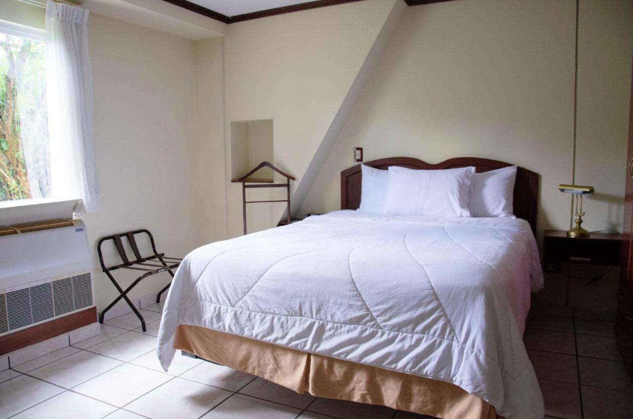 Hotel Gardenia Inn San Salvador Kültér fotó